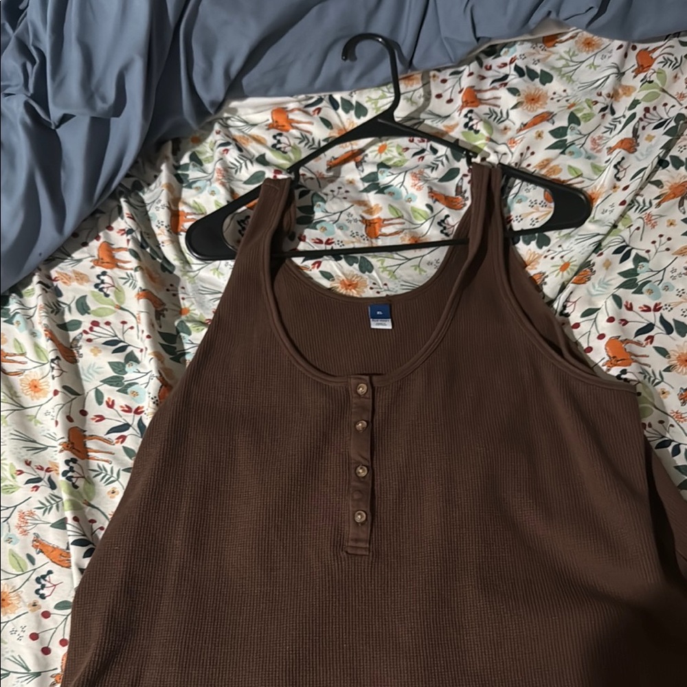 Brown Sleeveless Top